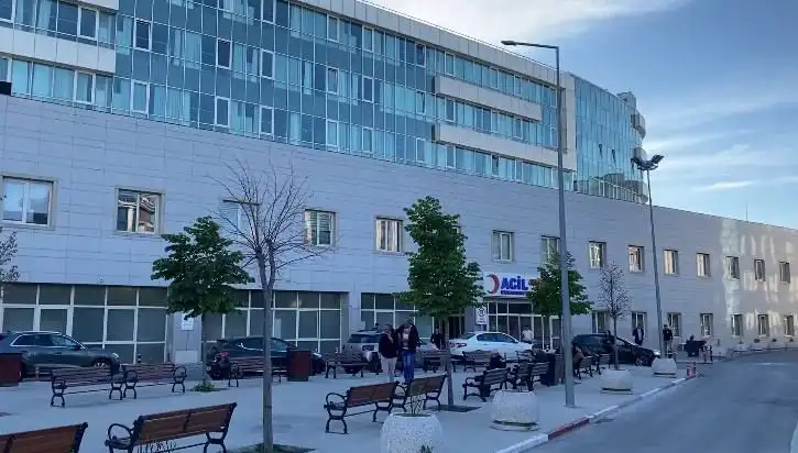 Beylikdüzü Devlet Hastanesi'nde Şok Eden Silahlı Saldırı: Olayın Ayrıntıları
