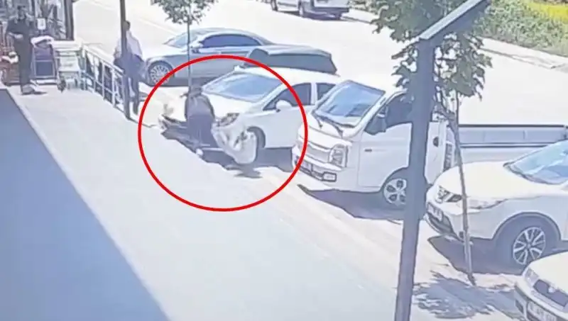 Yalova’da Korkunç Kaza: Lise Öğrencisi Araç Altında Kaldı