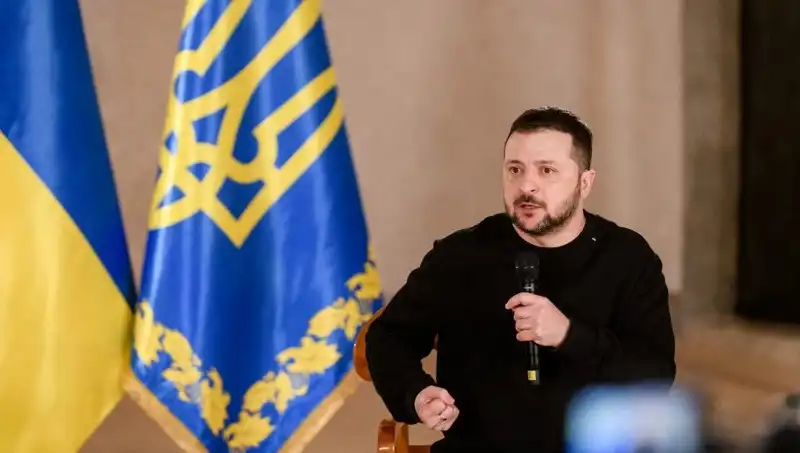 Ukrayna Lideri Zelenski'den Moskova'ya Barış Çağrısı: Kiev'i Bombalamak Ne Amaçlıyor?