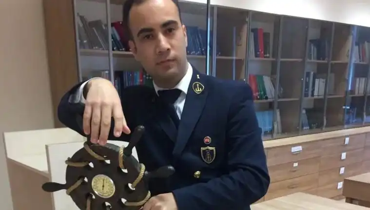 Genç Stajyer Denizci Berkan'dan Acı Haber: Aile ve Arkadaşları Sarsıldı