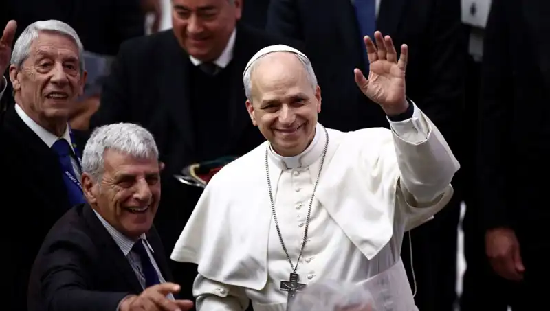 Papa Leo’nun Soyadındaki Gizemli Aşk Hikayesi Yeni Kayıtlara Geçti