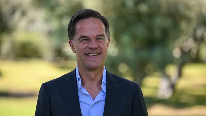 Rutte'den Eurofighter Açıklaması: Müttefiklere Savaş Uçaklarında Kısıtlama Getirmemeye Çağrı
