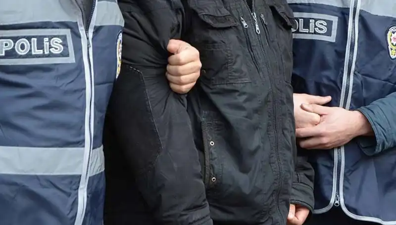 Bursa'da Kaçak Sigara İmalatçılarına Büyük Baskın: 4 Gözaltı