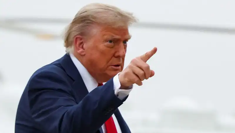 Trump Yönetimi, 36 Ülkeye Seyahat Yasağı Getirme Hazırlığında