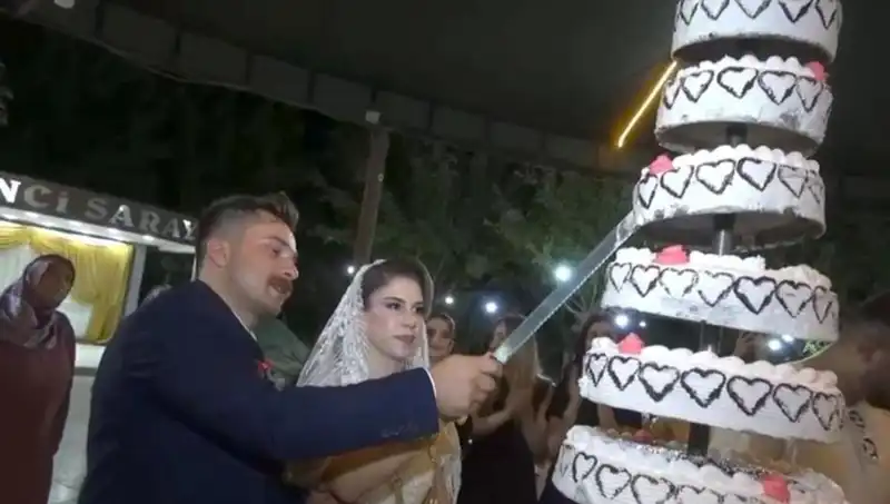 Düğün Günü Felakete Dönüştü: Genç Çift Hastaneye Koştu