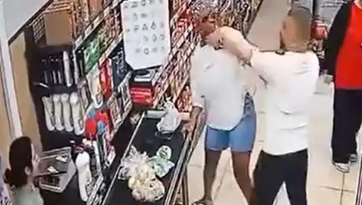 Markette Kadın Saldırısı: Kasa Sırasında Şok Edici Anlar