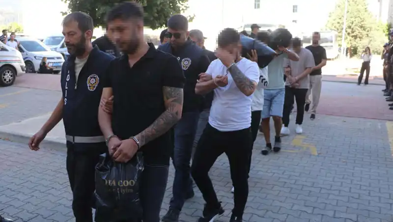 Türkiye'de 12 Milyon Liralık Sahte Eskort Dolandırıcılığı Skandalı