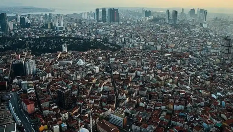 23 Nisan Depreminin Ardından Konut Fiyatları Patladı: Kiralık ve Satılık Rekor Seviyeye Ulaştı