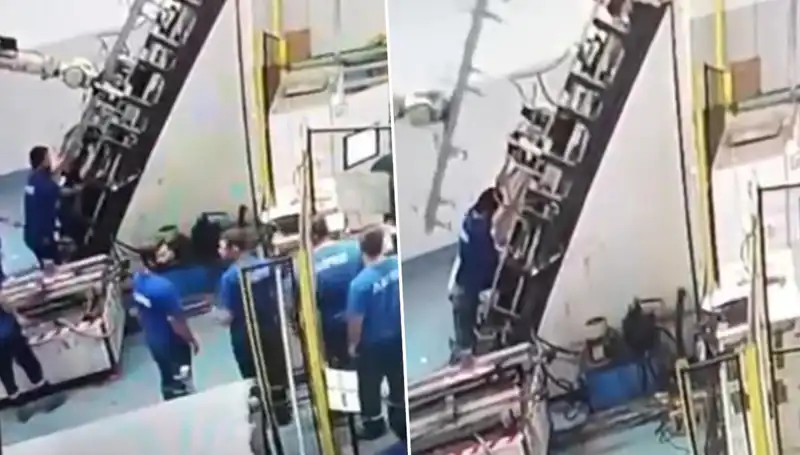 Kinik'te Fabrikada Dehşet Anları: Makine Çalışanın Sırtına Saplandı