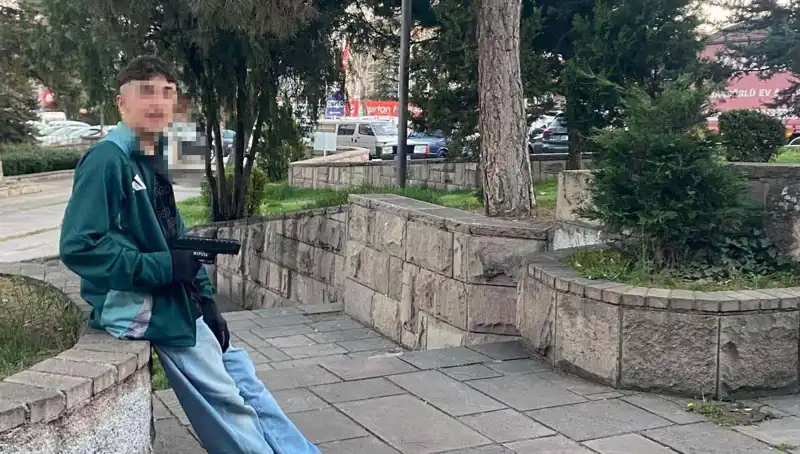 Yol Verme Kavgasında Şoke Eden Ölüm: Üç Kardeş ve Baba Tutuklandı!