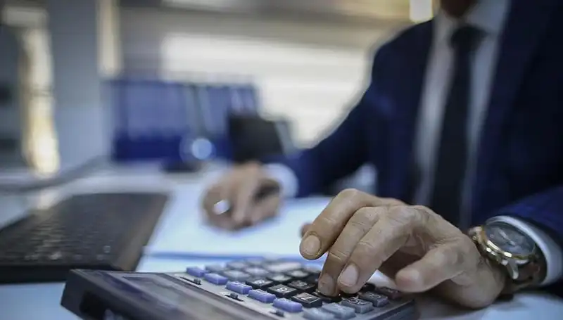 Büyükşehirdeki Memur İsyanı: Kira ve Gıda Yükü Kontrol Edemiyor!