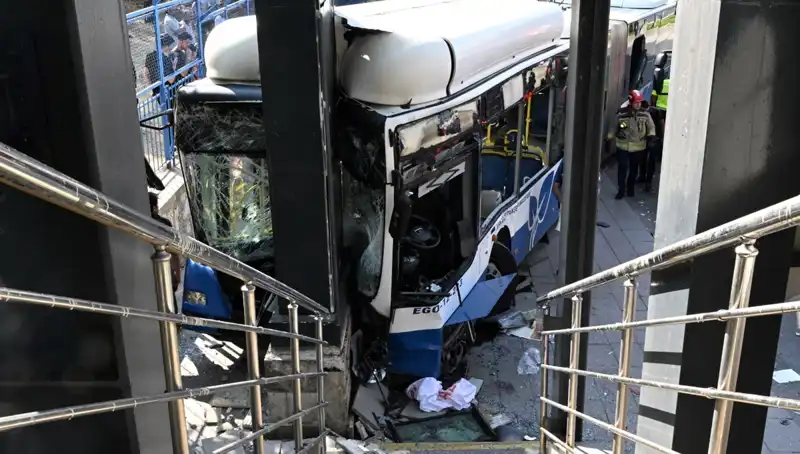 Ankara’da Belediye Otobüsü Kazası: Korkunç Sonuçlar ve 27 Yaralı!